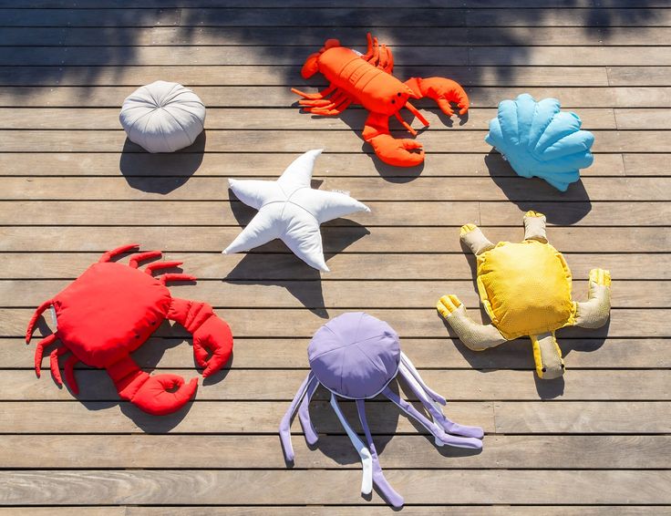 Animal pool floating beanbag